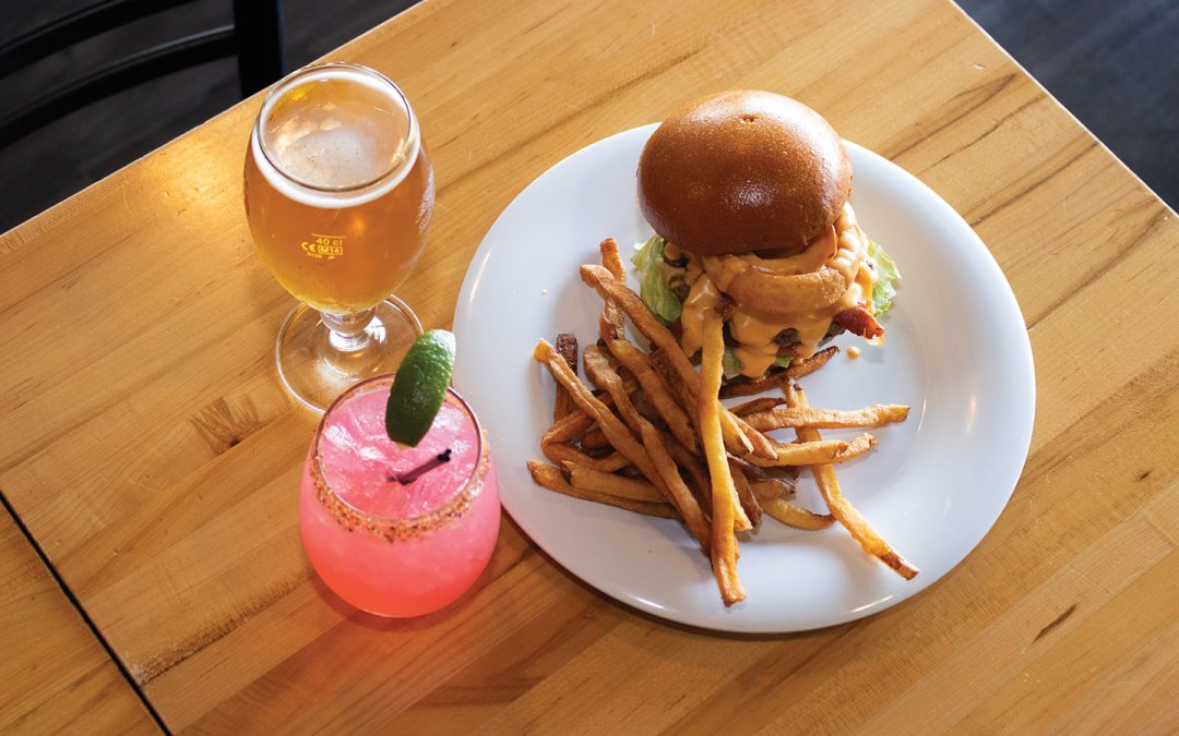12 Coachella Valley Restaurants for a Great Burger